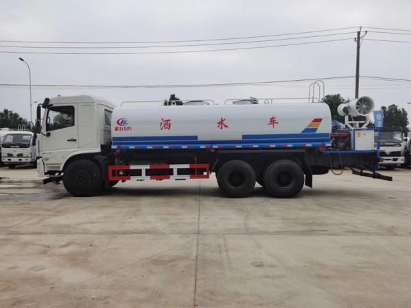 東風錦程18噸灑水車，后八輪灑水車價格
